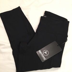 90 Degree by Reflex capris